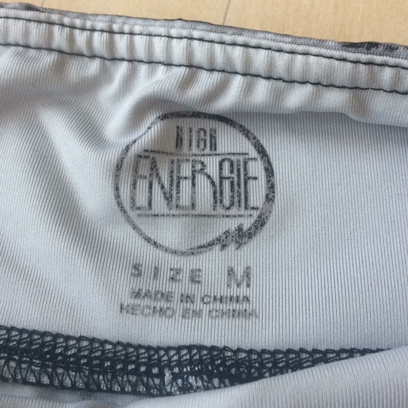 Black & Grey Workout Leggings in JUNIORS Medium - Picture 5 of 6